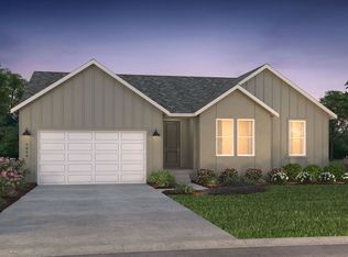 4984 N Topaz Dr, Eagle Mountain, UT 84005