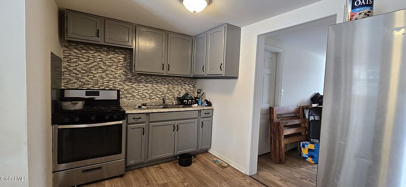 2nd image of 95 3rd Street