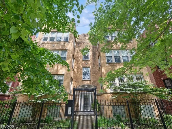 7315 N Honore St #1, Chicago, IL 60626