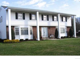 4 Foxpoint Rd, Buffalo, NY 14221