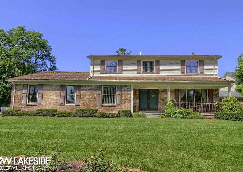 1st image of 61007 Miriam Dr