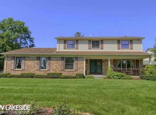 61007 Miriam Dr, Washington, MI 48094