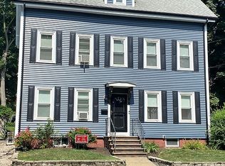 54 Vernon St, Wakefield, MA 01880
