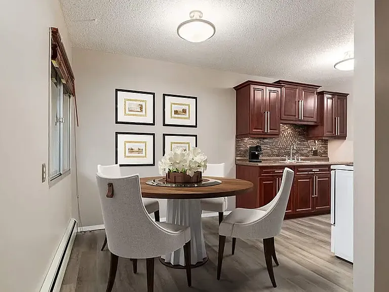 41 Grand Dr #101 — Photo 1