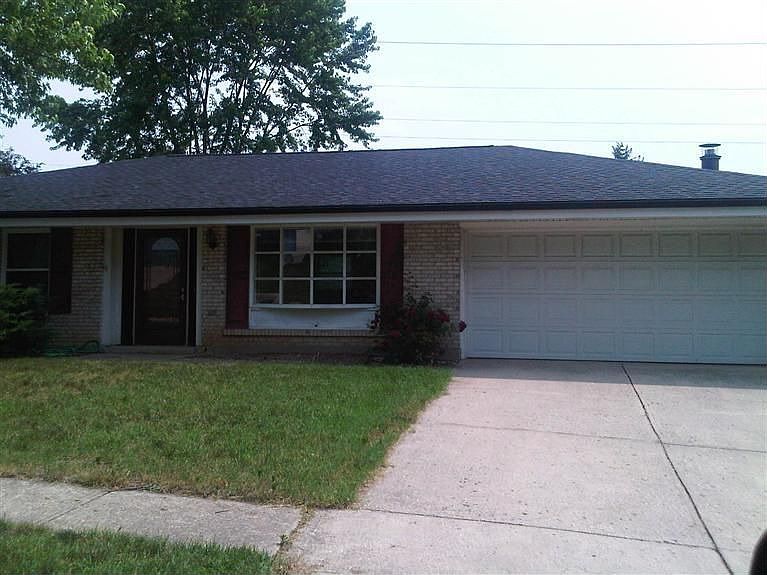 1st image of 2233 Robinhood Dr