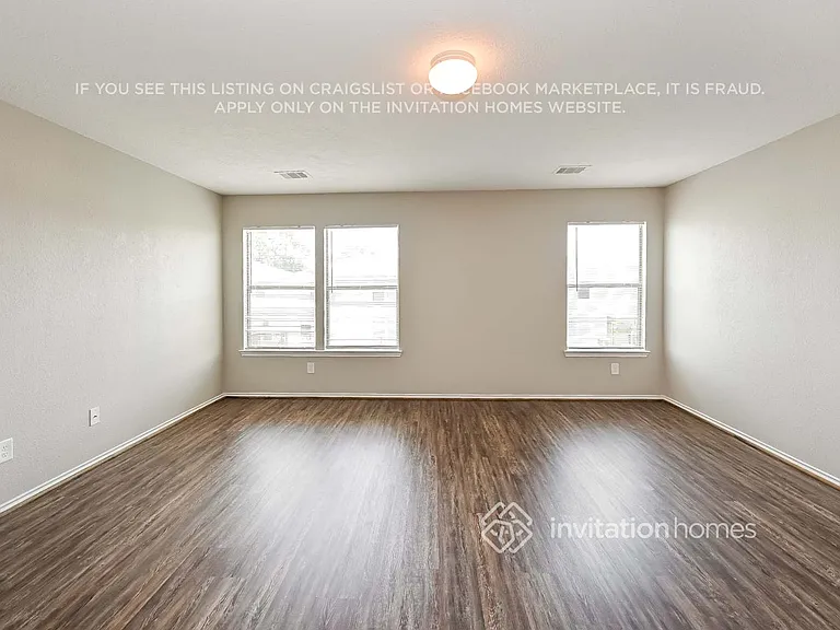 29430 Legends Bluff Dr — Photo 9