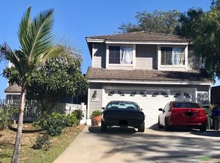 1432 Phillips Cir, Vista, CA 92083