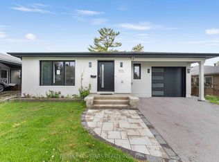 826 Krosno Blvd, Pickering, ON L1W1G9
