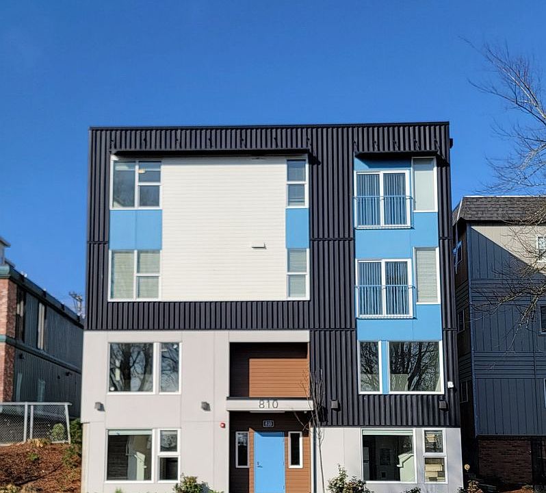 1st image of 810 Yakima Ave #8