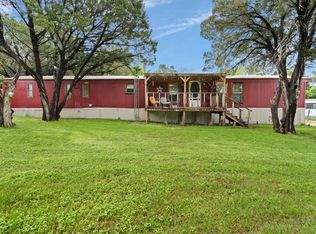 122 Catfish Ln, Blum, TX 76627