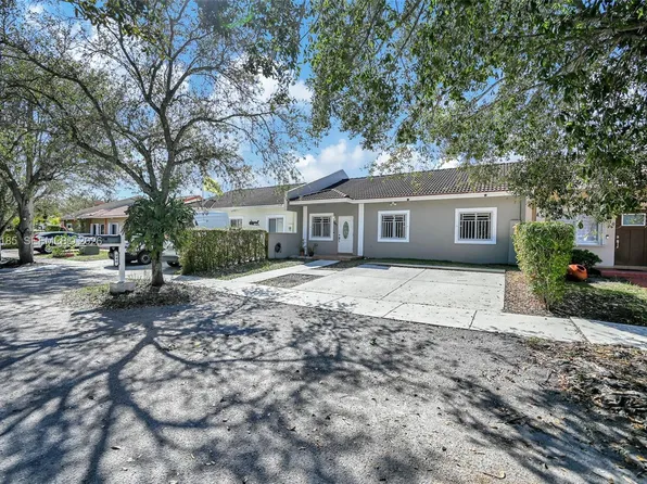 940 NE 13th Ave, Homestead, FL 33033