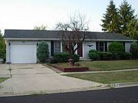 1st image of 767 Mariclaire Ave