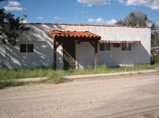 864 W Green Ln, Benson, AZ 85602