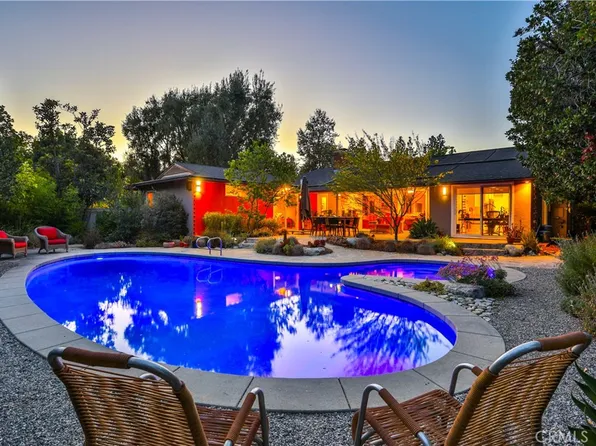 666 W 9th St, Claremont, CA 91711