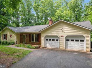 679 Cropp Rd, Fredericksburg, VA 22406