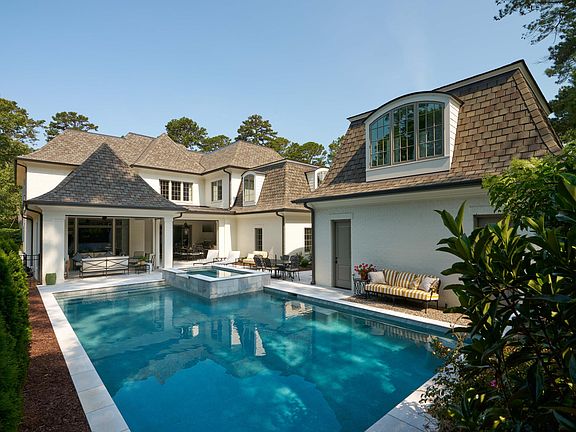 2nd image of 2809 Grant Ave