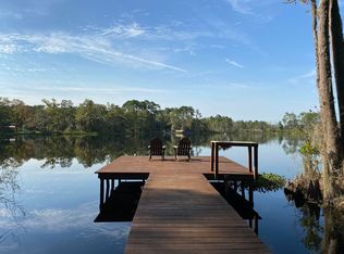 113 Palmer Dr, Interlachen, FL 32148