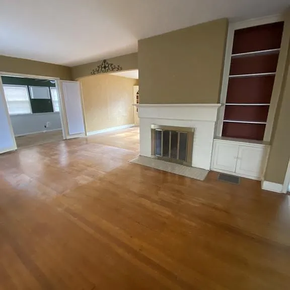 2812 Mulberry St — Photo 2