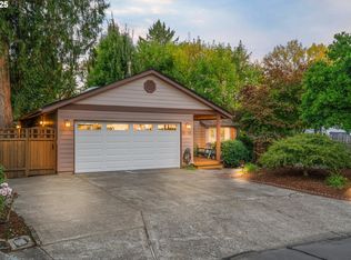 10705 SW Ponderosa Pl, Tigard, OR 97223