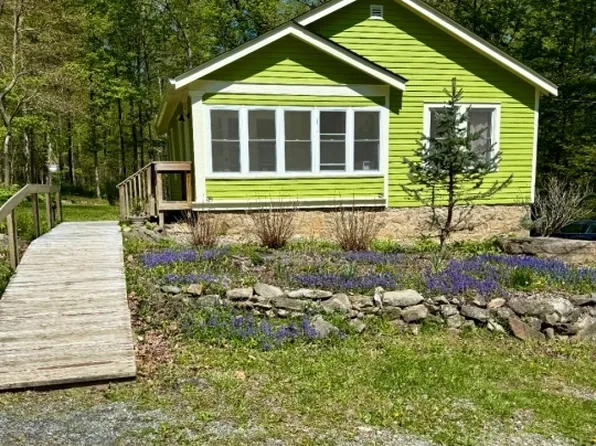 160 W Mill Rd, Long Valley, NJ 07853