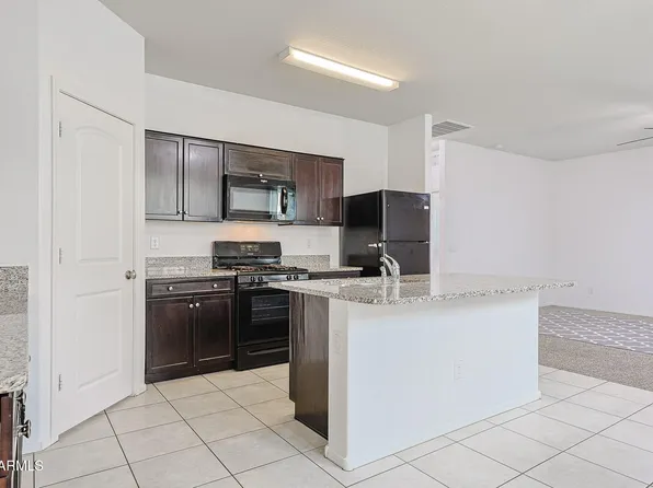 29933 W WHITTON Avenue, Buckeye, AZ 85396