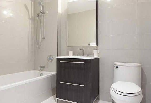 3rd image of 15209 88th Ave APT 306
