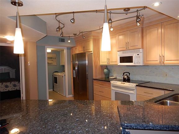 3rd image of 5151 Isla Key Blvd S APT 324