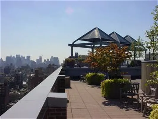 Sold by Citi Habitats | media 16