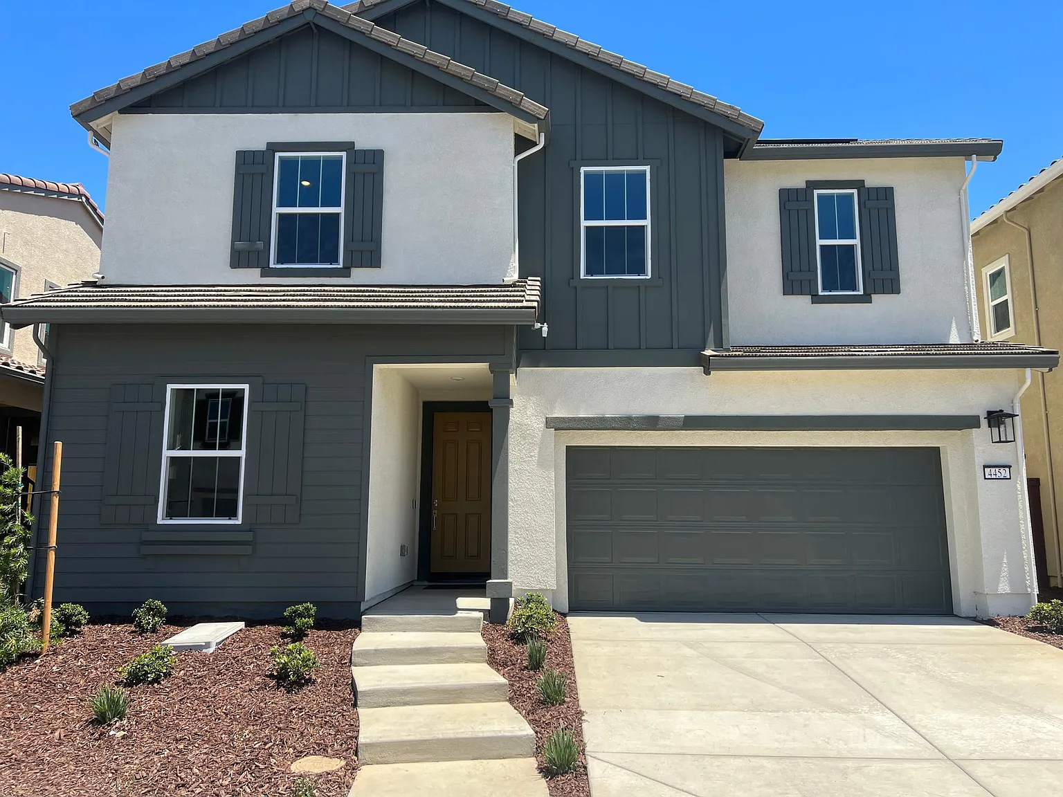 4452 Cash Dr photo 1