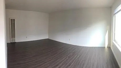 1841 Chestnut St #6 — Photo 2