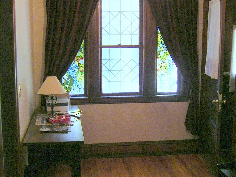 35 Ashland St #1 — Photo 5