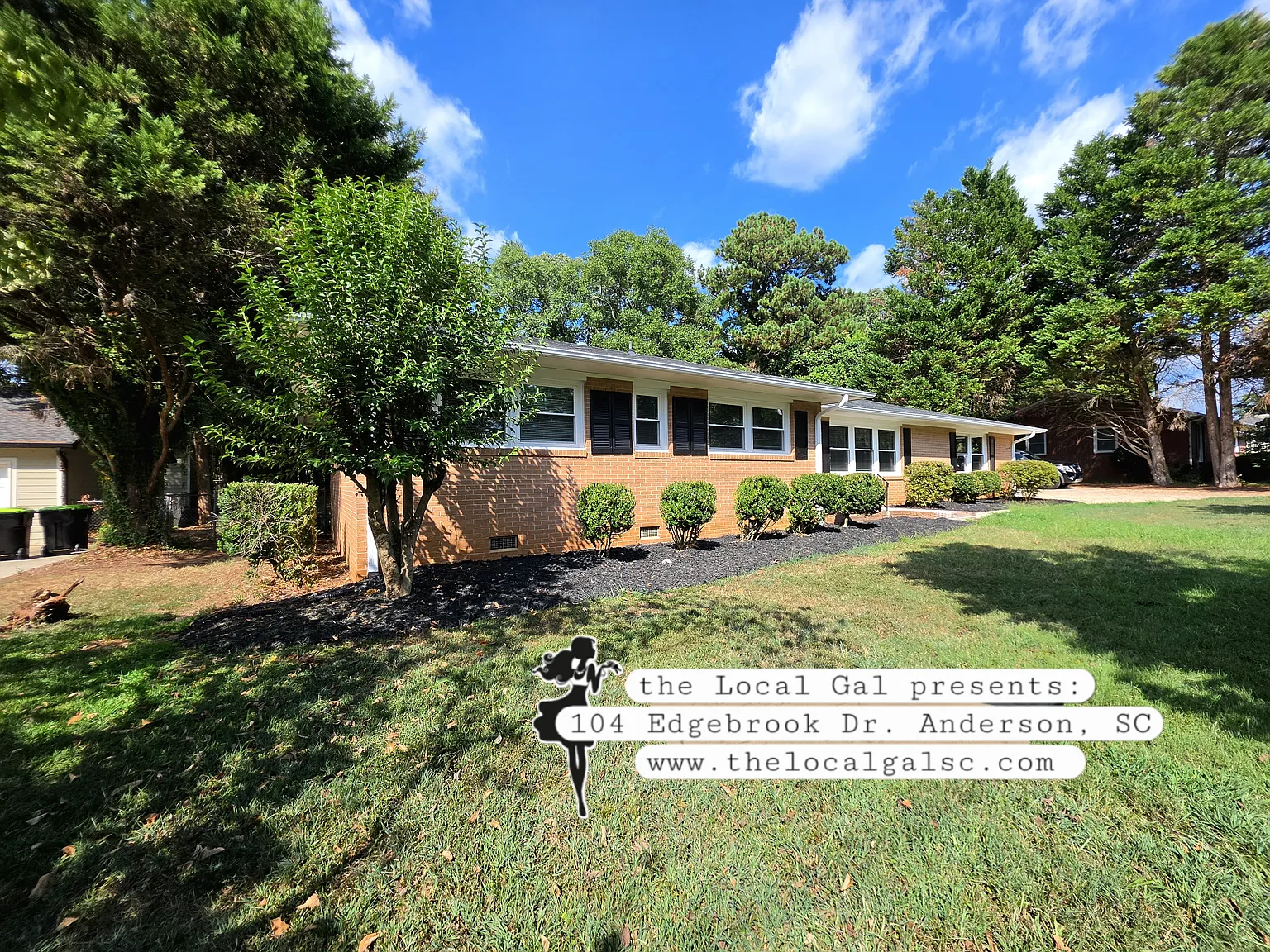 104 Edgebrook Dr — Photo 3