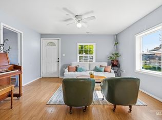 61 N Canyon St, Nampa, ID 83651