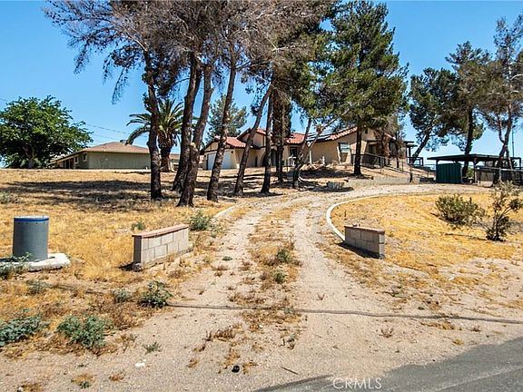 4th image of 8865 Lilford Ave