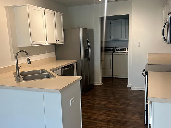 5th image of 9856 Worthington Blvd