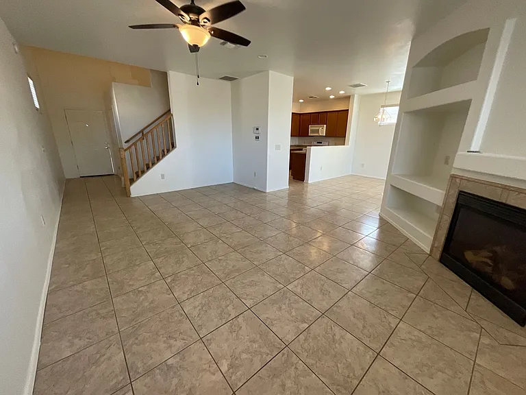 10890 E New Rock Ridge Dr — Photo 5