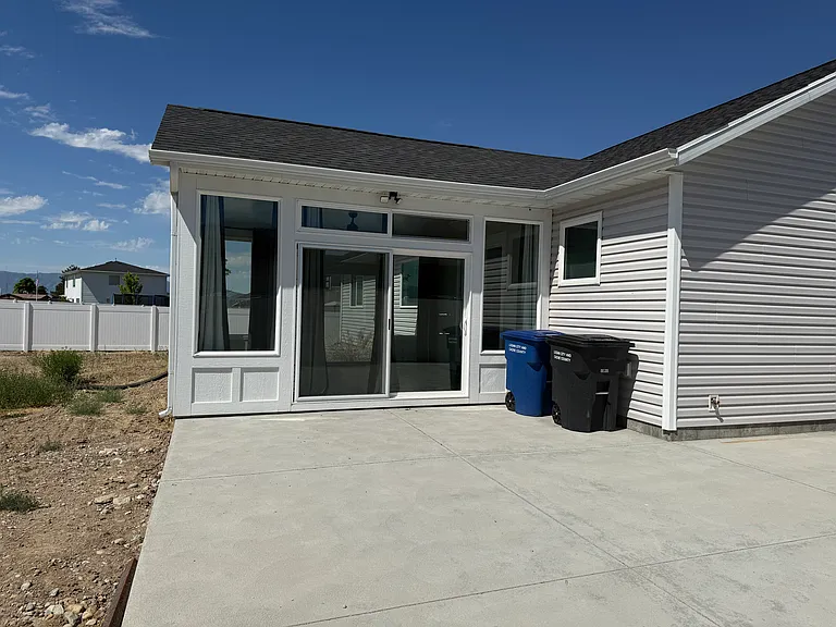 482 E Canyon Rim Rd — Photo 9