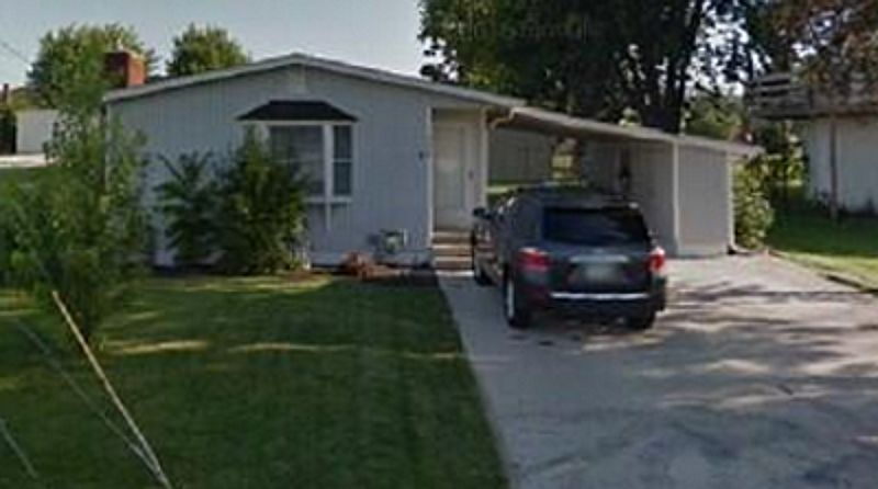 1st image of 206 E South St