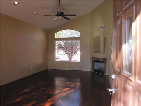 4th image of 8036 Sierra Largo Dr #0