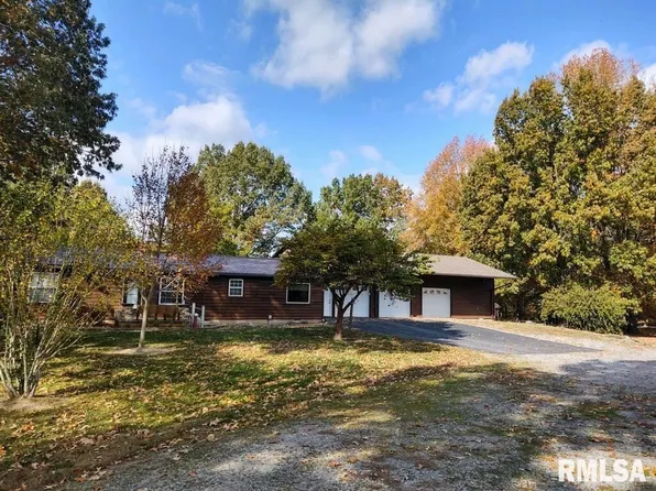 560 Oak Grove Rd, Vienna, IL 62995