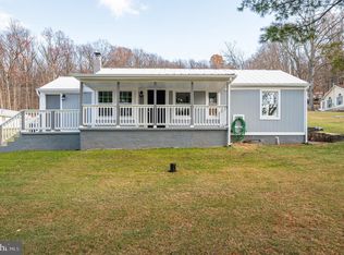 962 Hostler Rd, Harpers Ferry, WV 25425