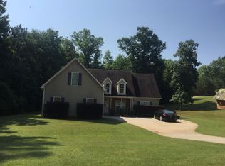 116 Woodstream Trl, Lagrange, GA 30240