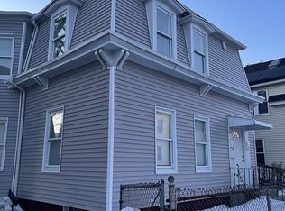 12 Winslow St, Worcester, MA 01609