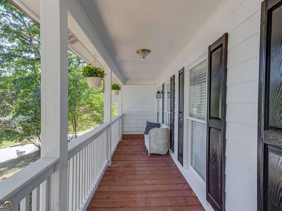 1st image of 260 Timber Laurel Ln