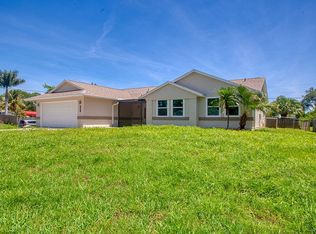 1961 SE Airoso Blvd, Port Saint Lucie, FL 34984