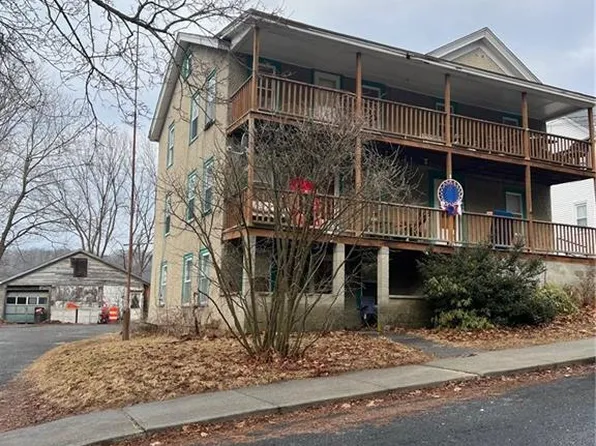 59 Chestnut Street, Winchester, CT 06098