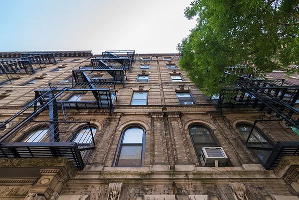 Rented by Sky Management | media 55