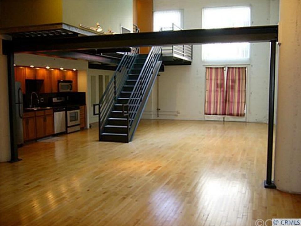 1st image of 417 S San Pedro St Unit 103
