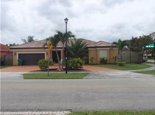 16526 NW 90th Ave, Miami Lakes, FL 33018
