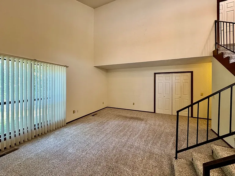 428 Sundance Ln — Photo 38